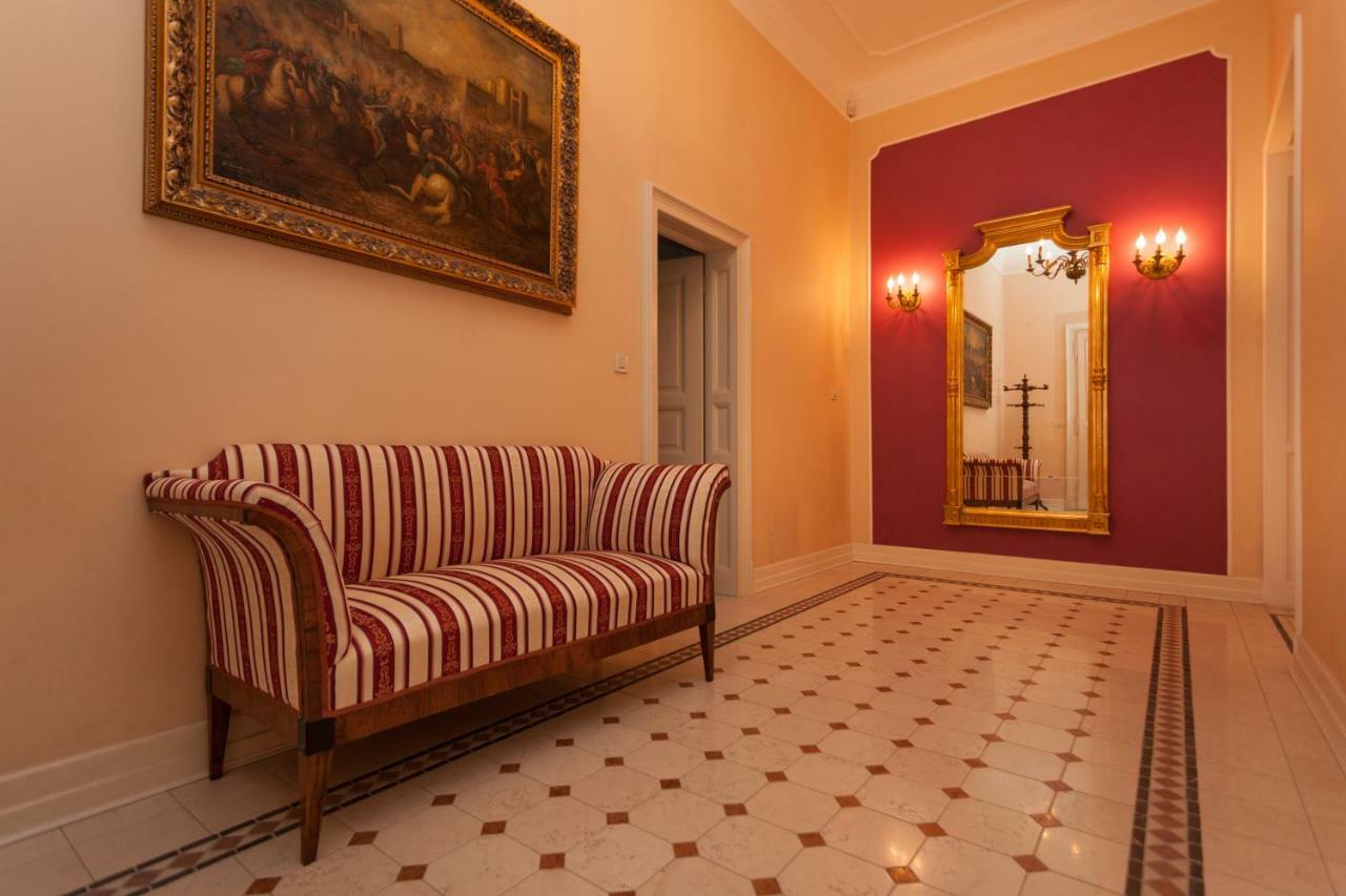 Filip'S Palace Luxurious Apartment Ljubljana Ngoại thất bức ảnh