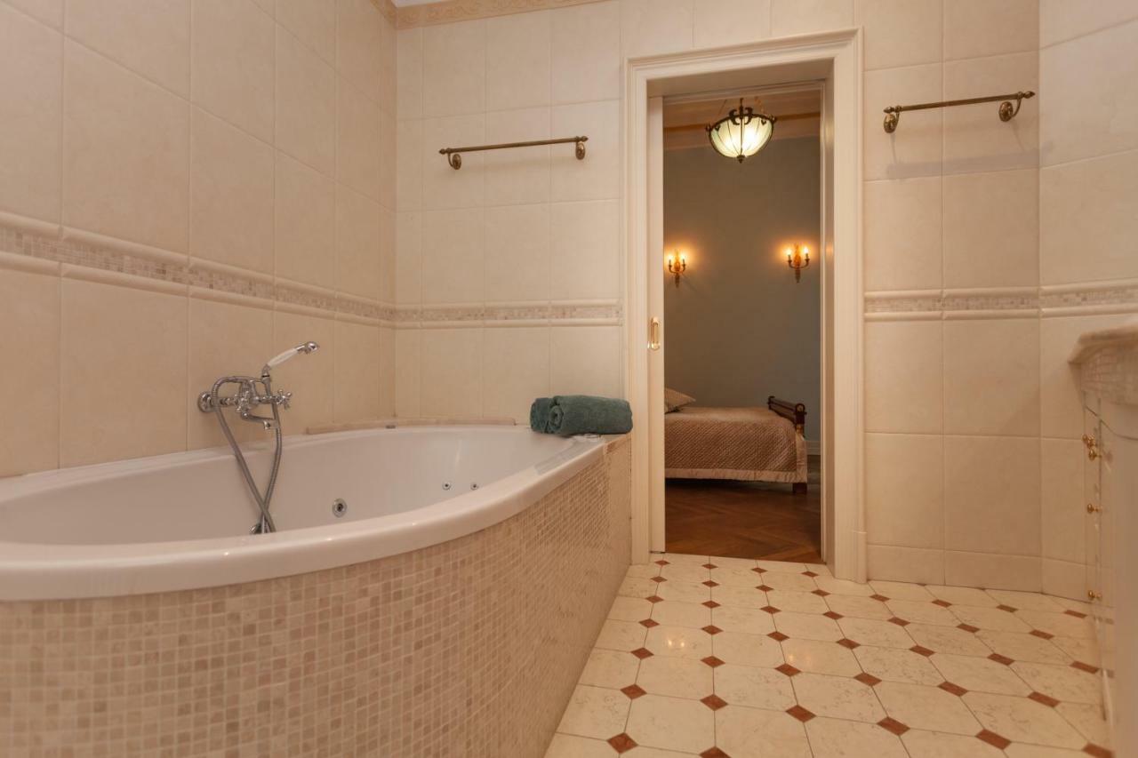 Filip'S Palace Luxurious Apartment Ljubljana Ngoại thất bức ảnh